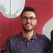 Maestro de primaria e inglés. Experiencia y años viviendo en Escocia y maestro de inglés en academia actualmente